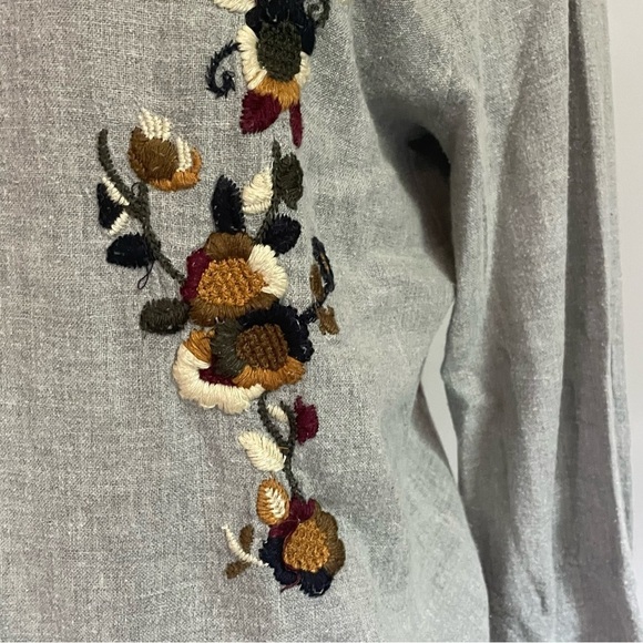 Zara basic embroidered bohemian open back with long tie size M light blue/gray - Picture 8 of 8